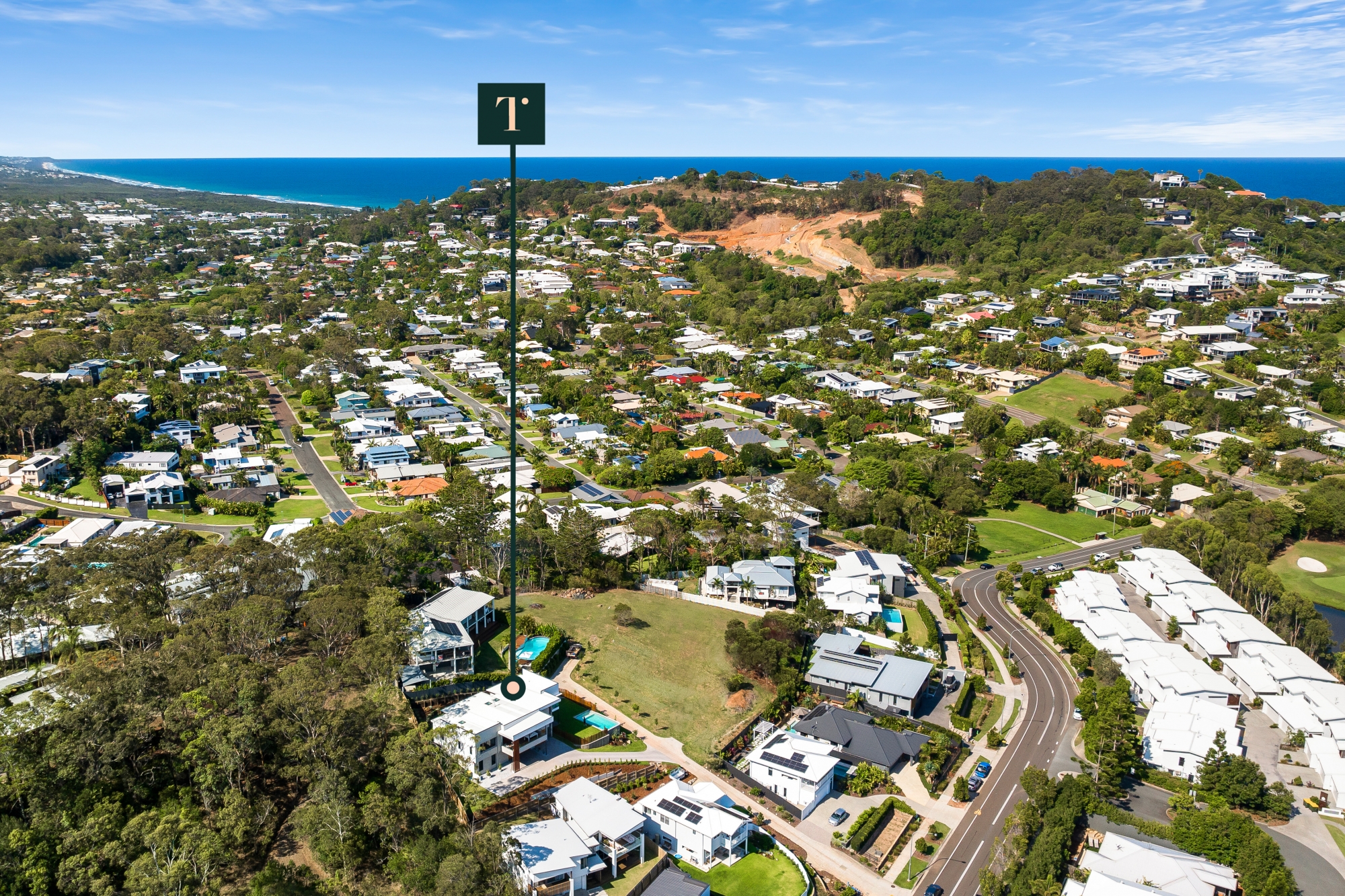 17 JENYOR ST, COOLUM BEACH QLD 4573, 0 chambres, 0 salles de bain, House