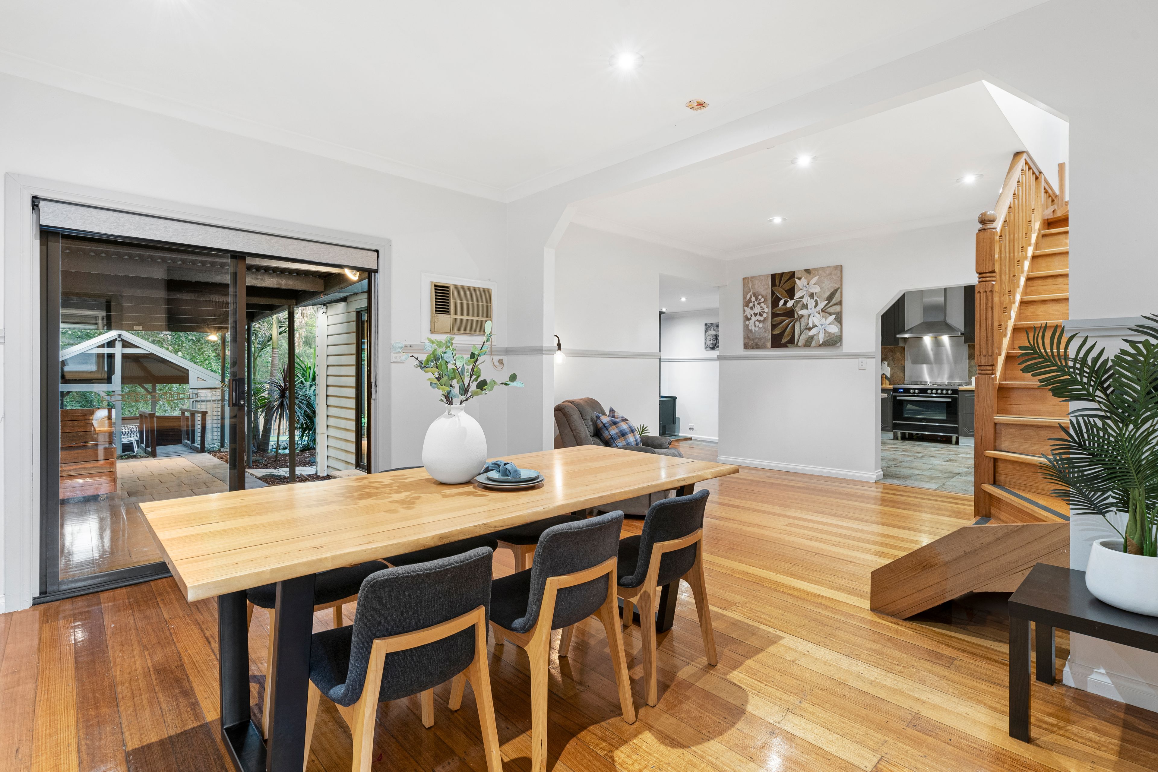 17 JOYCE AV, GREENSBOROUGH VIC 3088, 0房, 0浴, House