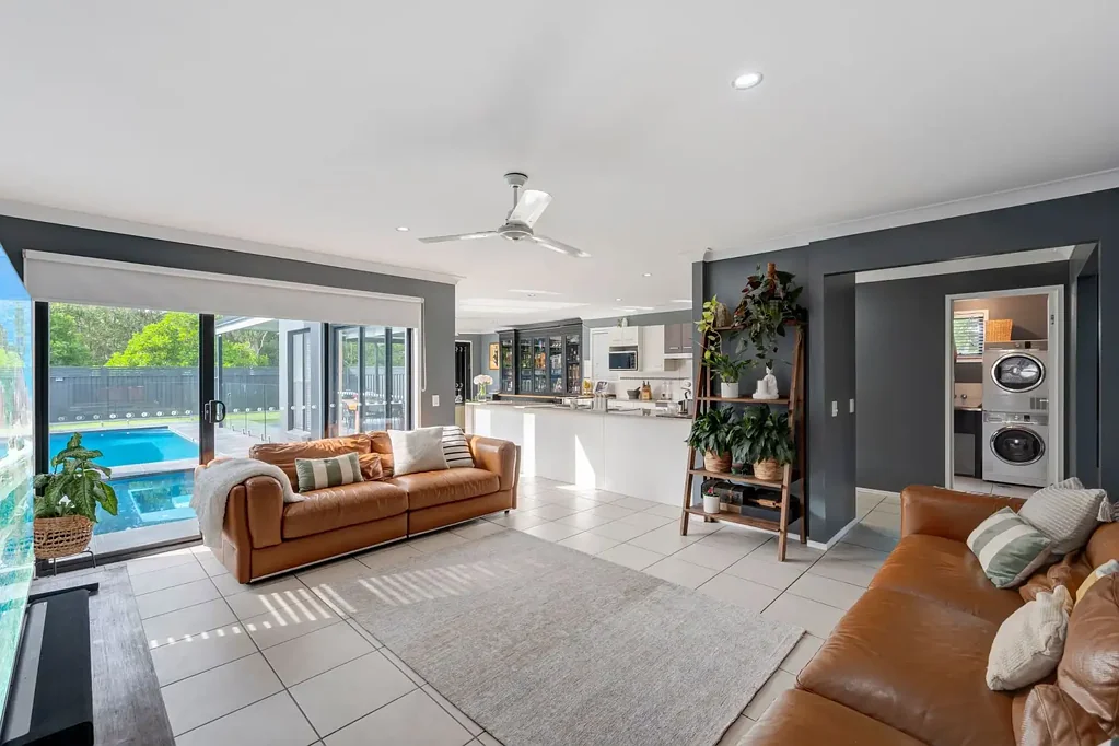 Parkinson 4침실 Family Perfection in Stretton Catchment - Pool, Spa & Room to Grow!