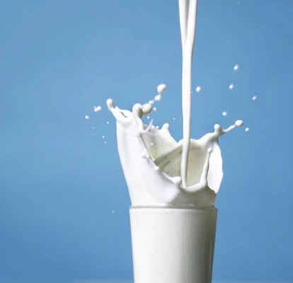 受世界经济影响，新西兰的乳品价格全面下跌