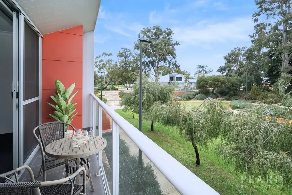 15 Quadrangle Lane, Greenwood, WA 6024