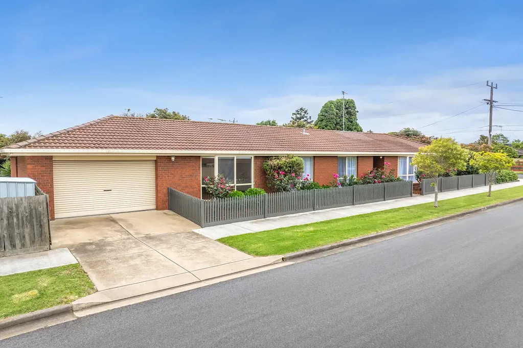 Spacious Family Home in Convenient Location