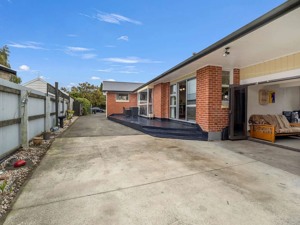 Allenton 5ਬੈੱਡਰੂਮ Flexible Family Living on Woods Street!