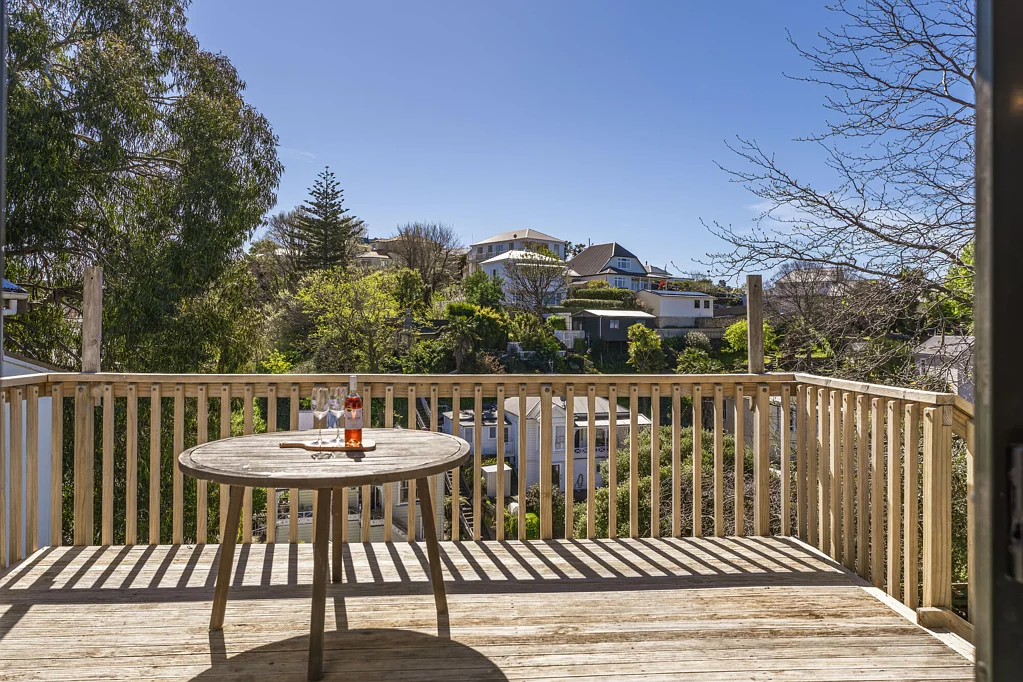 Bluff Hill 3બેડરૂમ Peaceful, Private And Ready Now!