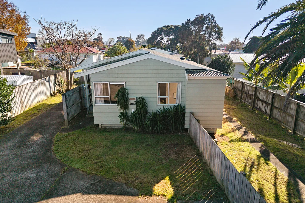 Favona 2chambre Must sell – affordable opportunity with potential!