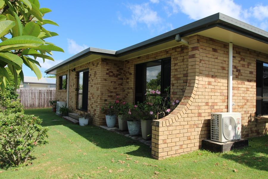 37 MELALEUCA ST, SLADE POINT QLD 4740, 0部屋, 0バスルーム, House