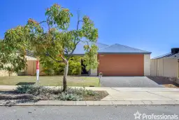 44 Cheltenham Loop, Bertram