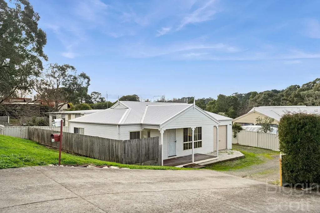 Creswick 2ห้องนอน IN THE HEART OF TOWN