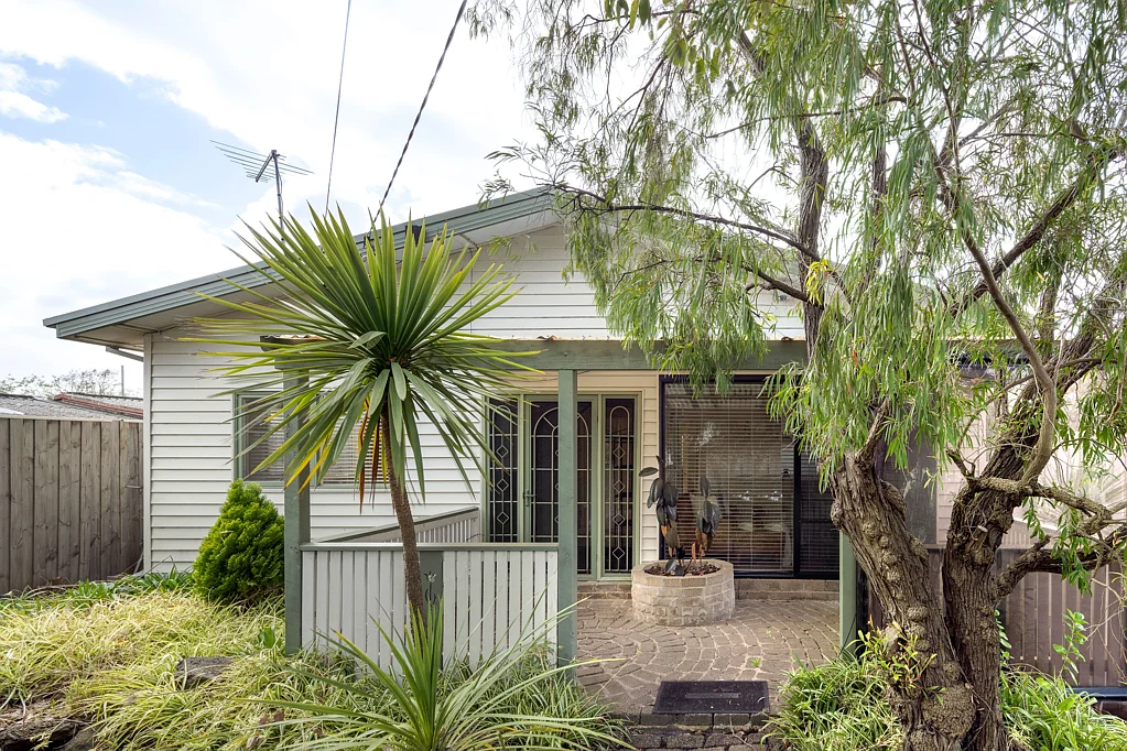 30 Larool Crescent, Seaford, VIC 3198