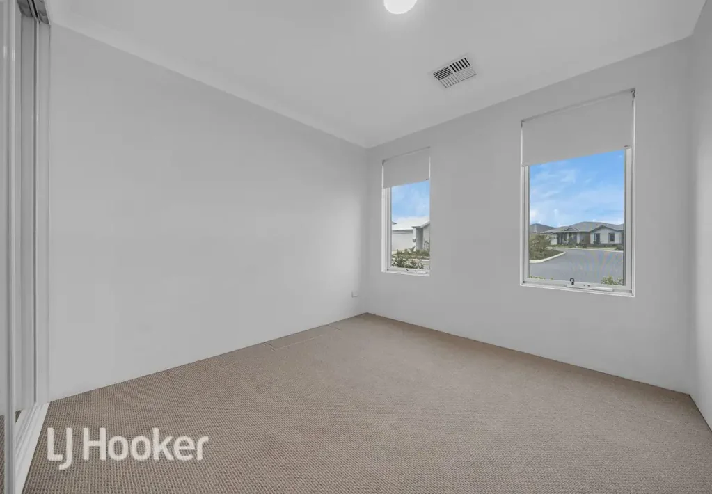 Modern Coastal Living in Beachside Eglinton � 6 Month Lease