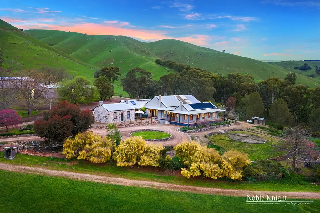 Flowerdale Expressions of Interest closing 27th Nov 2025 at 3pm 
Sheep & Beef Production 
Farm Country Lifestyle Living