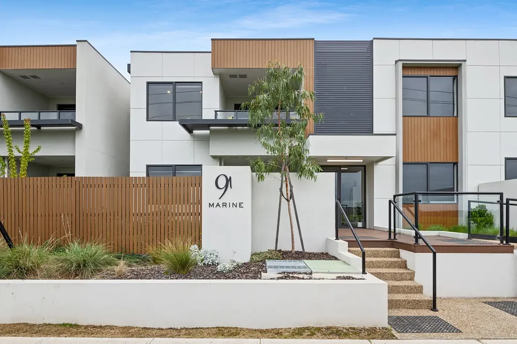 Hastings 2 Bedroom Modern Ground-Floor Retreat Opposite the Foreshore
