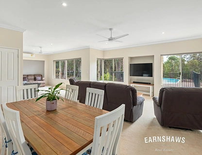 42 Bainbridge Elbow, Gidgegannup, WA 6083, 7房, 4浴, House