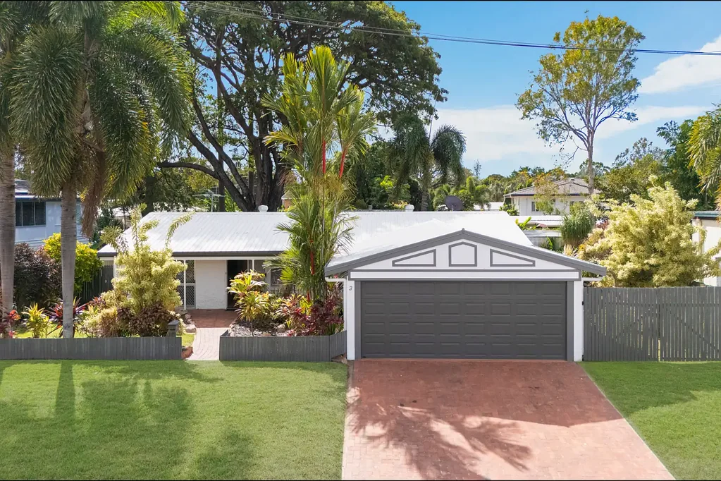 Mundingburra 4غرفة نوم Tranquill Family Lifestyle Awaits steps from Anderson Gardens