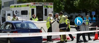 新西兰学生哀悼车祸死亡的华人教师