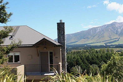 Windwhistle Two Bedroom Luxury Villa At Terrace Downs Golf Resort