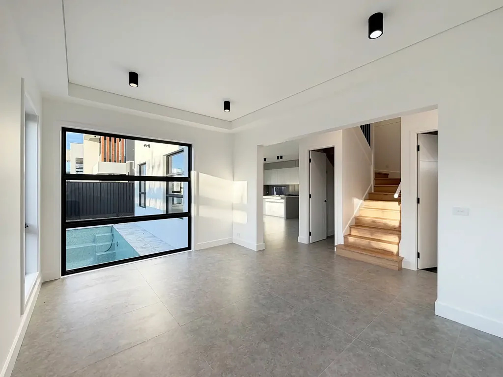 Luxury Family Living with Pool in Box Hill