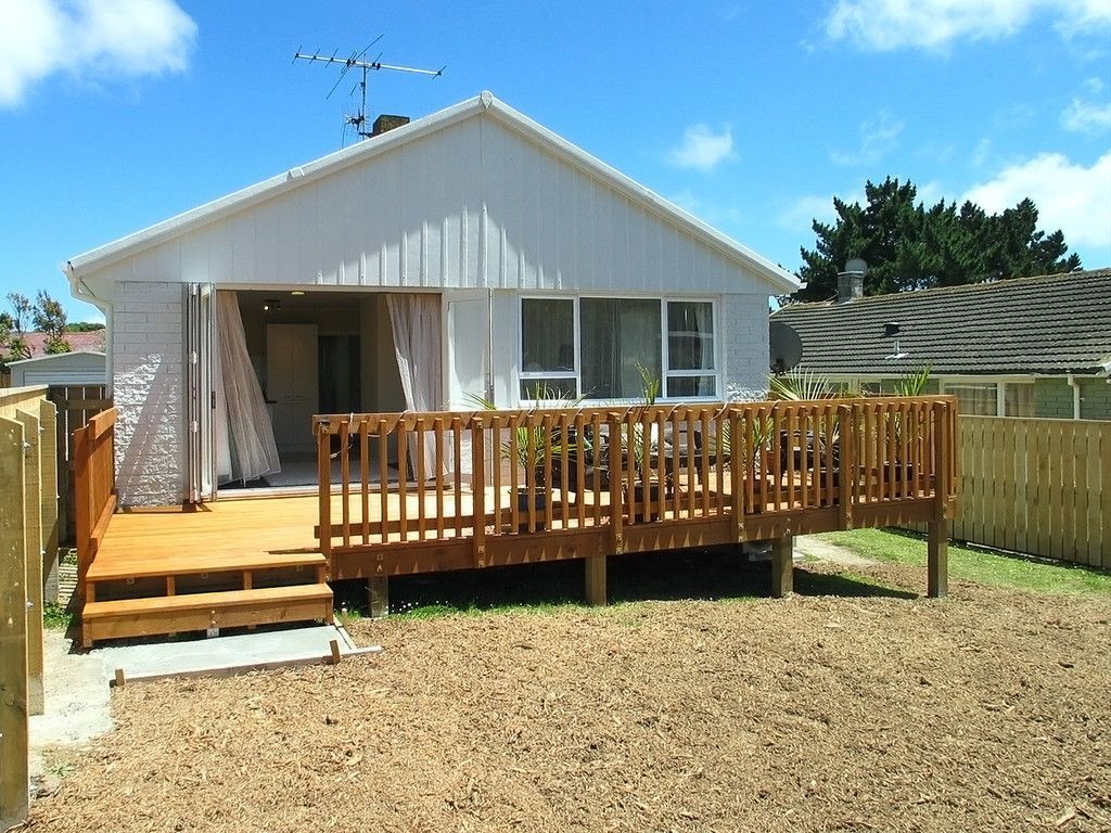 275 Warspite Avenue, Waitangirua, Porirua, 4 Schlafzimmer, 1 Badezimmer