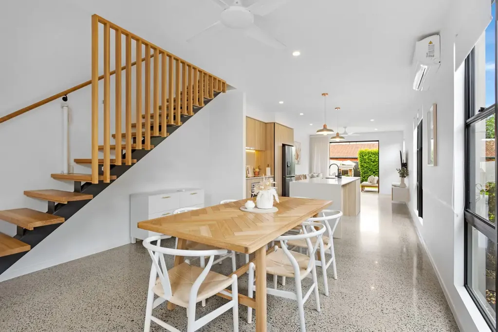 Low-Maintenance Luxury Living in an Architecturally Designed Duplex - Fully Furnished