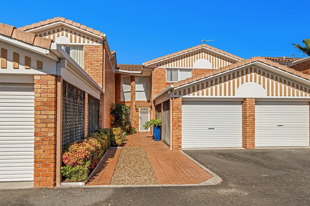 12/173 Barrier Reef Drive, Mermaid Waters, QLD 4218