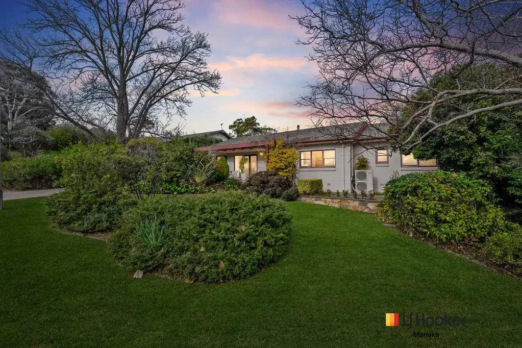 Campbell 4Moenga Prestige, Position & Potential Opposite Nature Reserve Parkland