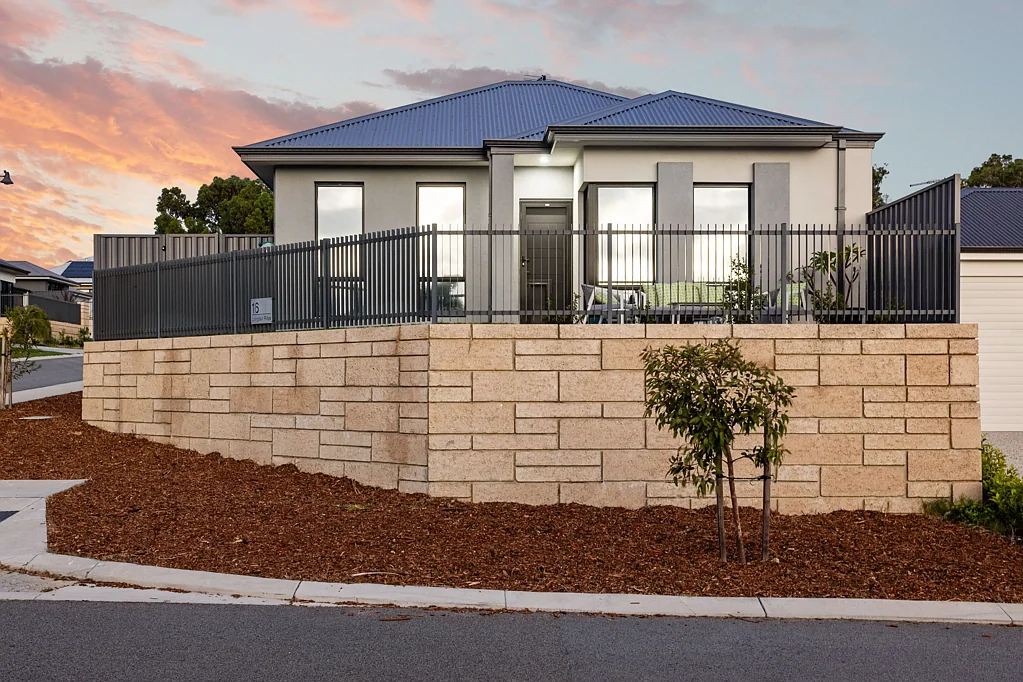 16 Longtail Rise, Beeliar, WA 6164