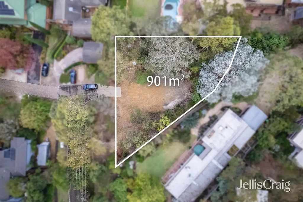 Eltham Premium Landholding with Plans, Permit and Prime Eltham Position