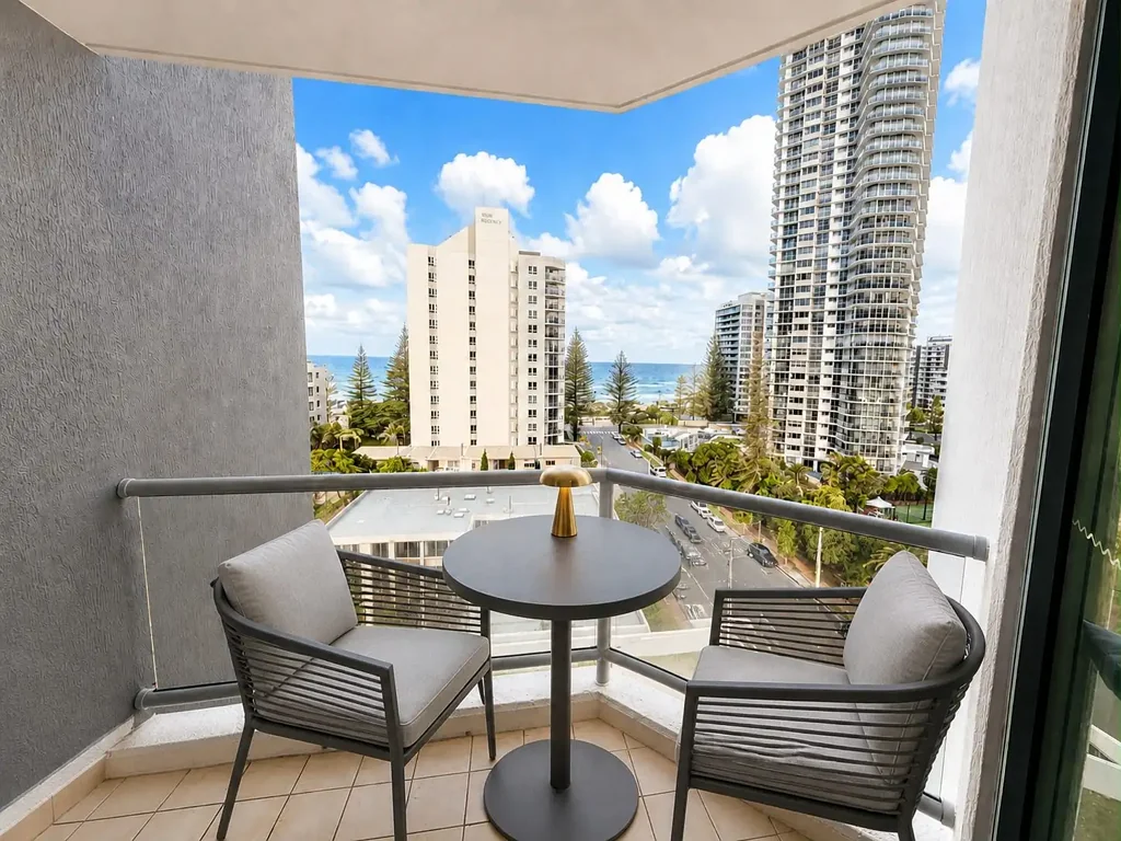 Surfers Paradise 2 Bedroom Dual Key Investment Opportunity with Ocean Views