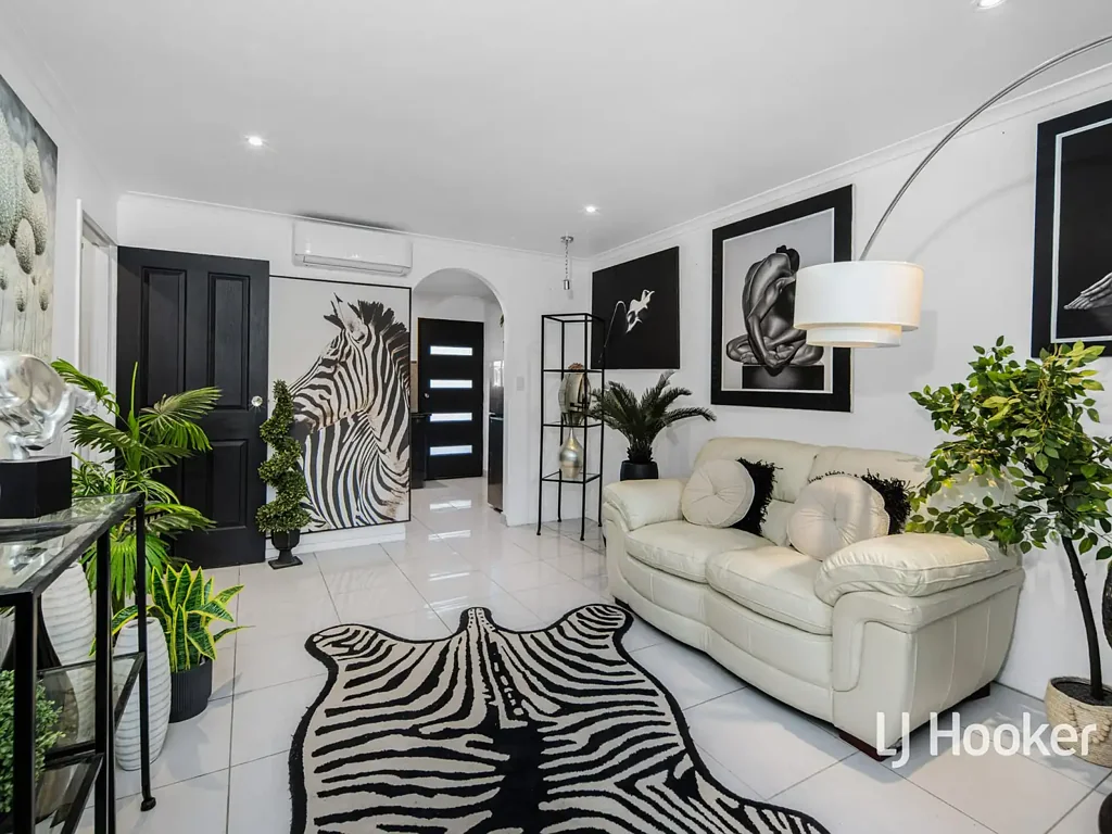 East Side 2ਬੈੱਡਰੂਮ Immaculate 2-Bedroom Unit in East Side