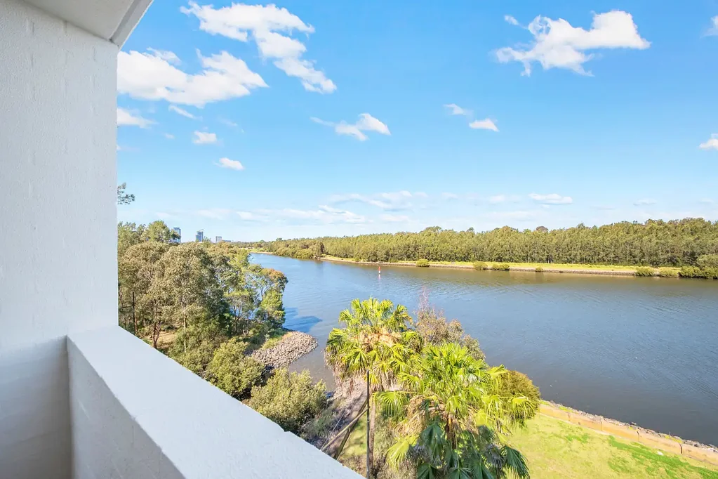 Ermington 2ਬੈੱਡਰੂਮ Waterfront Elegance Meets Modern Charm