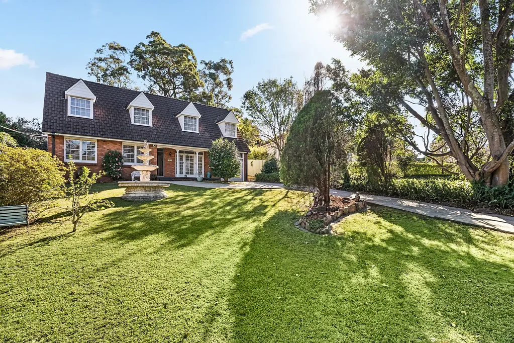 Beecroft 4બેડરૂમ A home of character, charm and enduring appeal