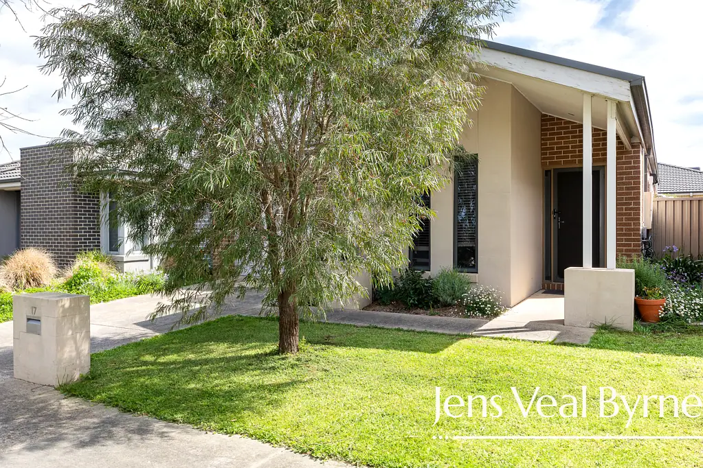 17 Echo Place, Alfredton, VIC 3350