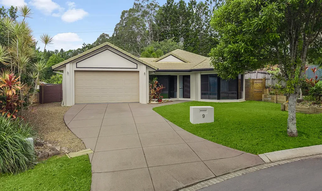 Palmwoods 4બેડરૂમ Immaculate Family home - Move in ready