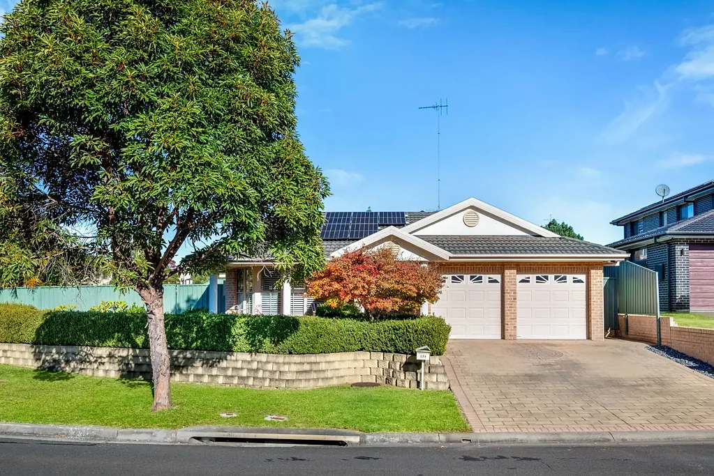 Glenmore Park 5chambre Modern Family Living with Elevated Style and Comfort