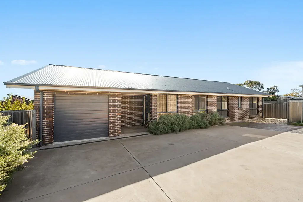 Jindabyne 3બેડરૂમ Buy One or Both - Unique Complex of Two