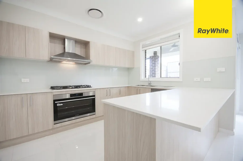 NEAT AND TIDY FOUR BEDROOM FAMILY HOME