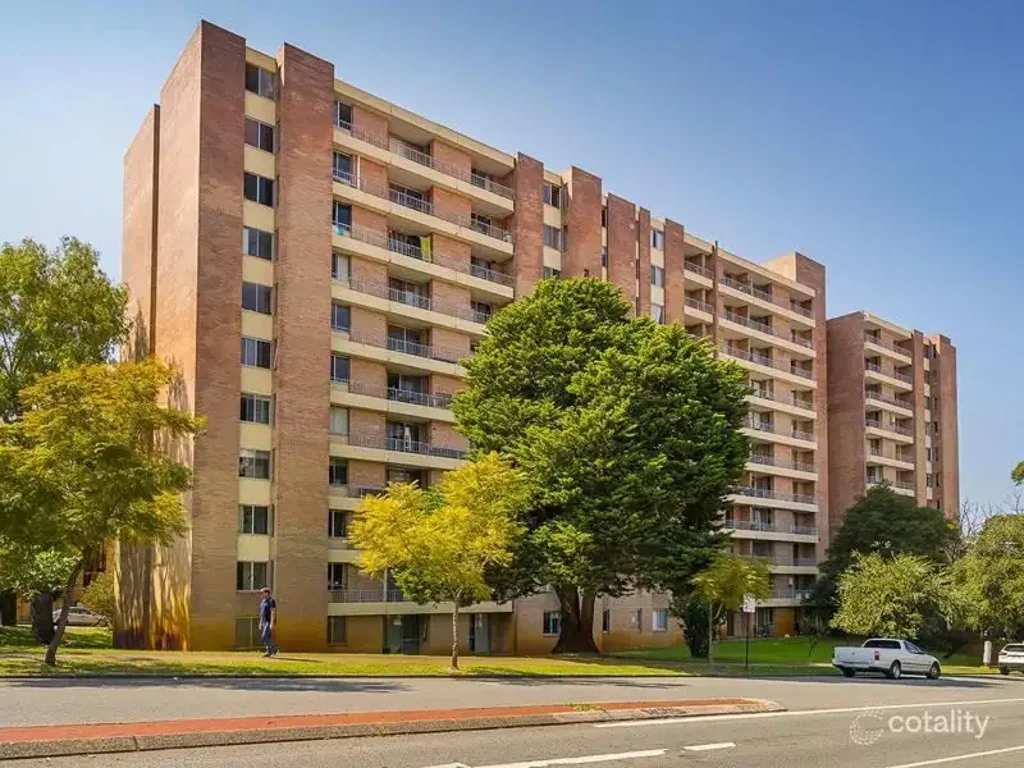City Living 0. Viewing at 12.15 Wednesday 20/05/26