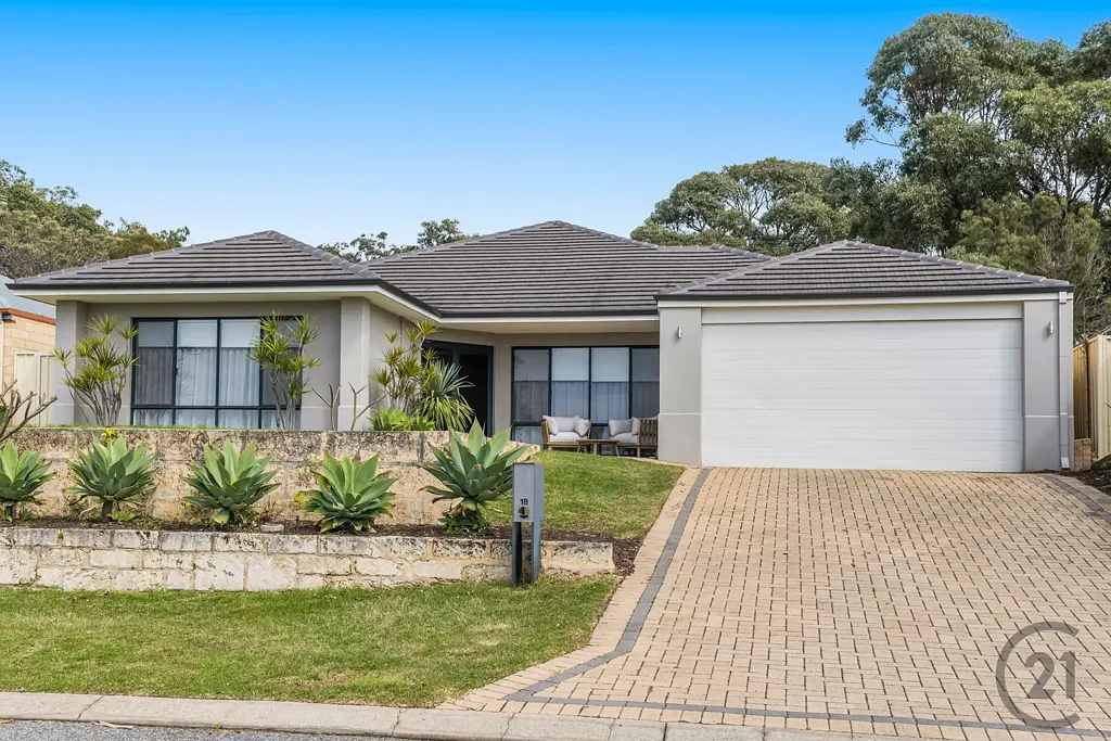 Dawesville 4ਬੈੱਡਰੂਮ Exquisite Family Home Backing onto a Natural Bush Setting