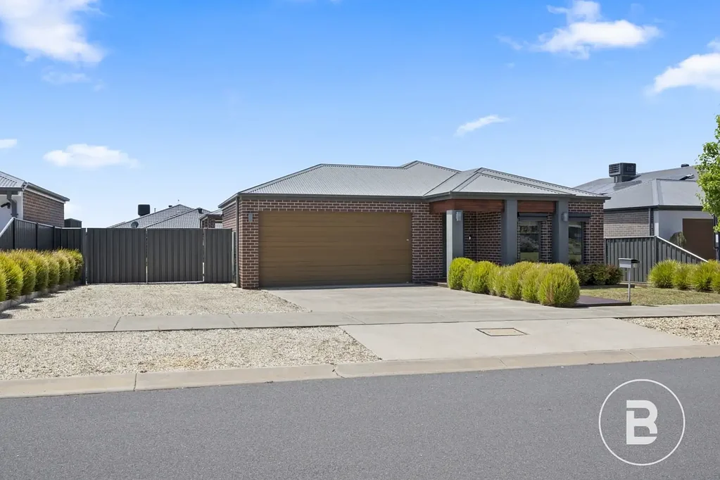 20 Forest View Drive, Maryborough, VIC 3465