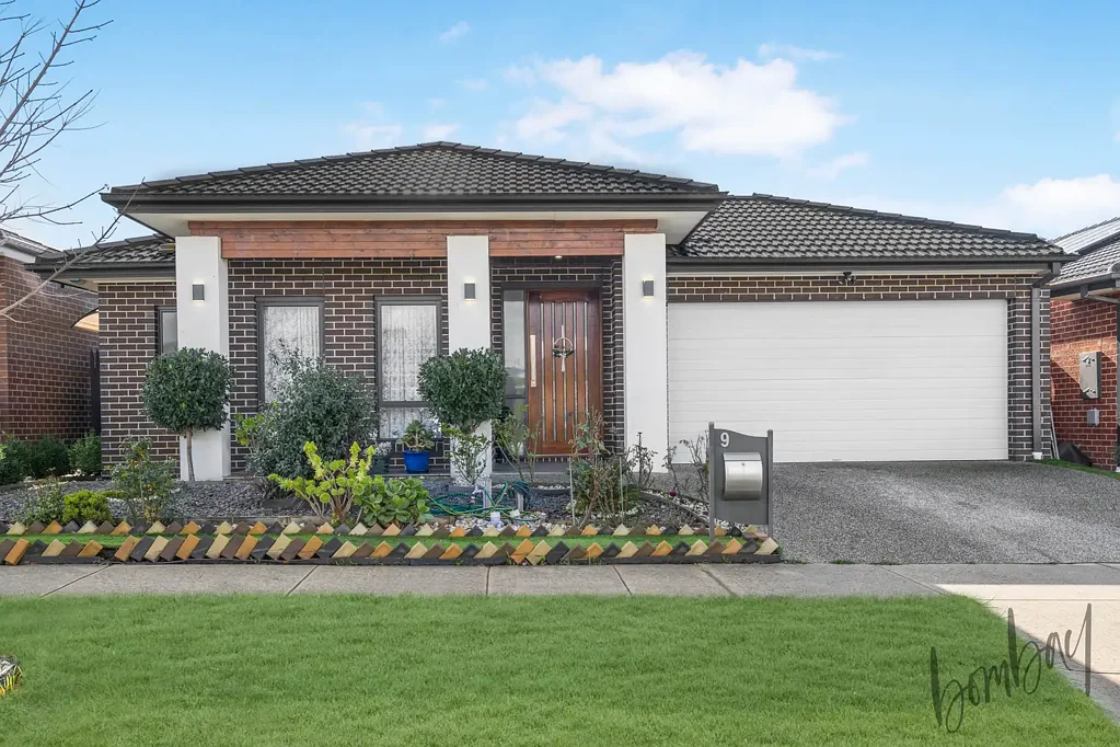 9 Stettler Boulevard, Mickleham, VIC 3064
