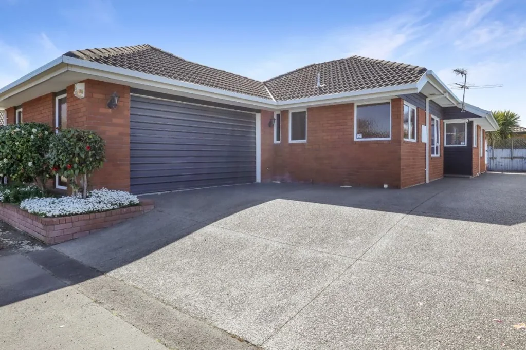 Dallington 3 Bedroom Private, Spacious Living, Easy-Care Lifestyle