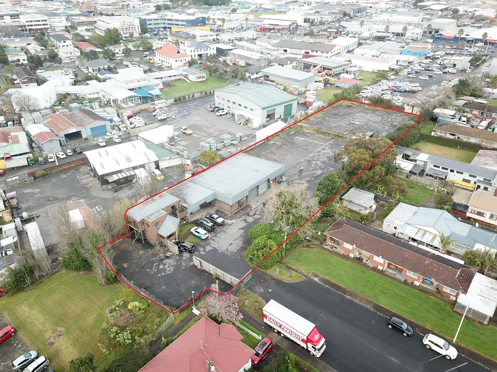 Otahuhu Large scale yard plus workshop – Otahuhu