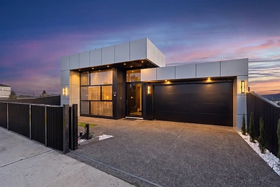 Greenvale 4ਬੈੱਡਰੂਮ Luxury, Space & Sophistication