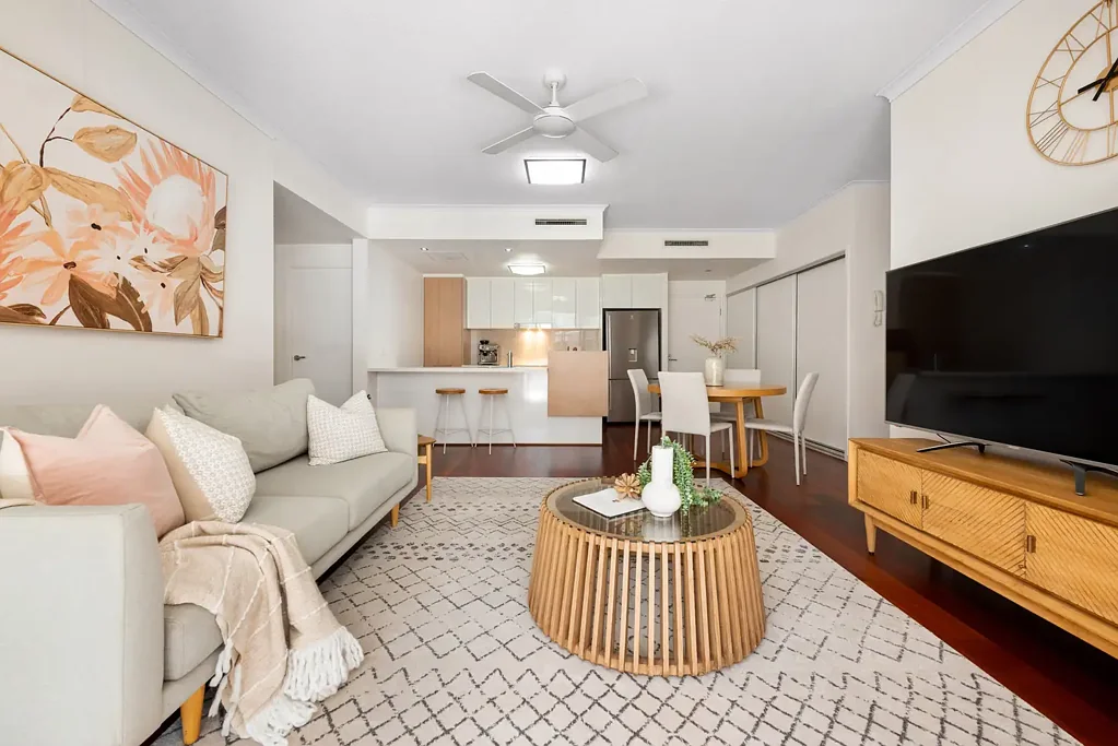 Bulimba 2બેડરૂમ Lift, pool, gym, dual car accom, storage cage & study, plus the best of Bulimba at your feet - 320m from Oxford Street