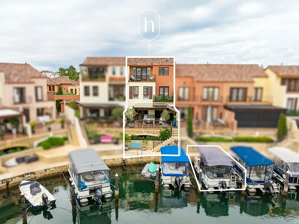 Wannanup 3房  Refined Waterfront Living with 7 Metre Mooring – Coastal Luxury in Port Bouvard