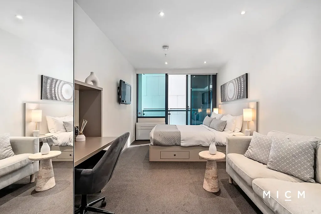 2310/181 ABeckett Street, Melbourne, VIC 3000