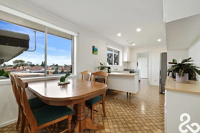 15 Bruce Street, Lalor, VIC 3075, 4 slaapkamers, 2 badkamers, House