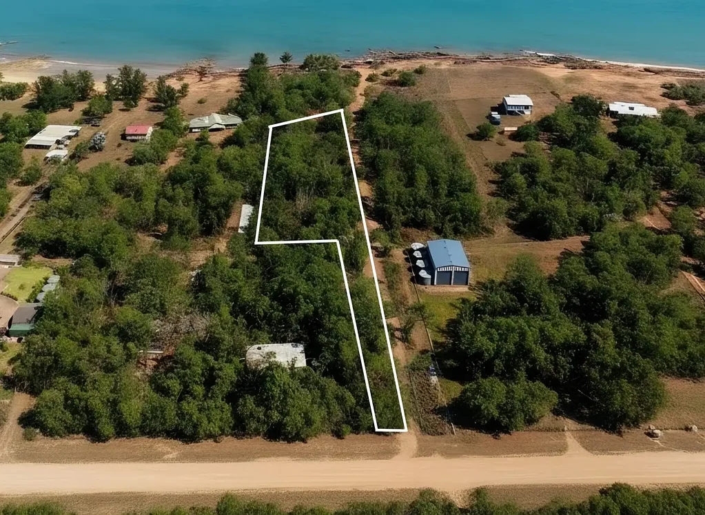 Dundee Beach Beach Front Property