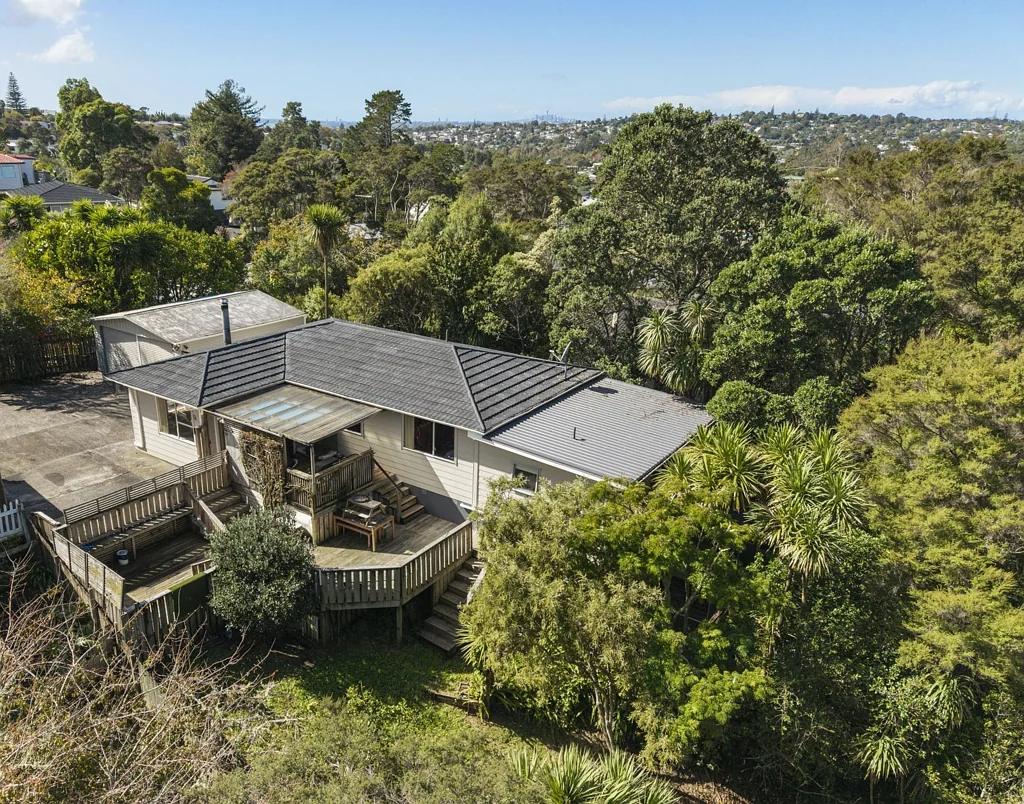Glen Eden 4Zimmer One HOT Price and Packed with Family Appeal