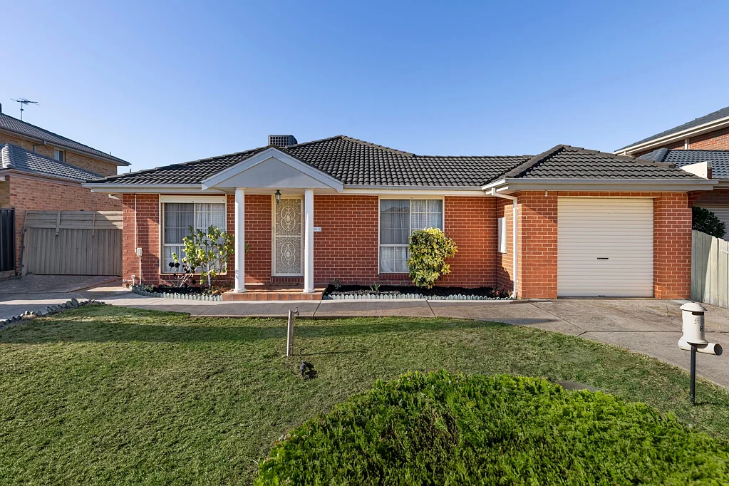 8 Overland Place, Keilor East, VIC 3033